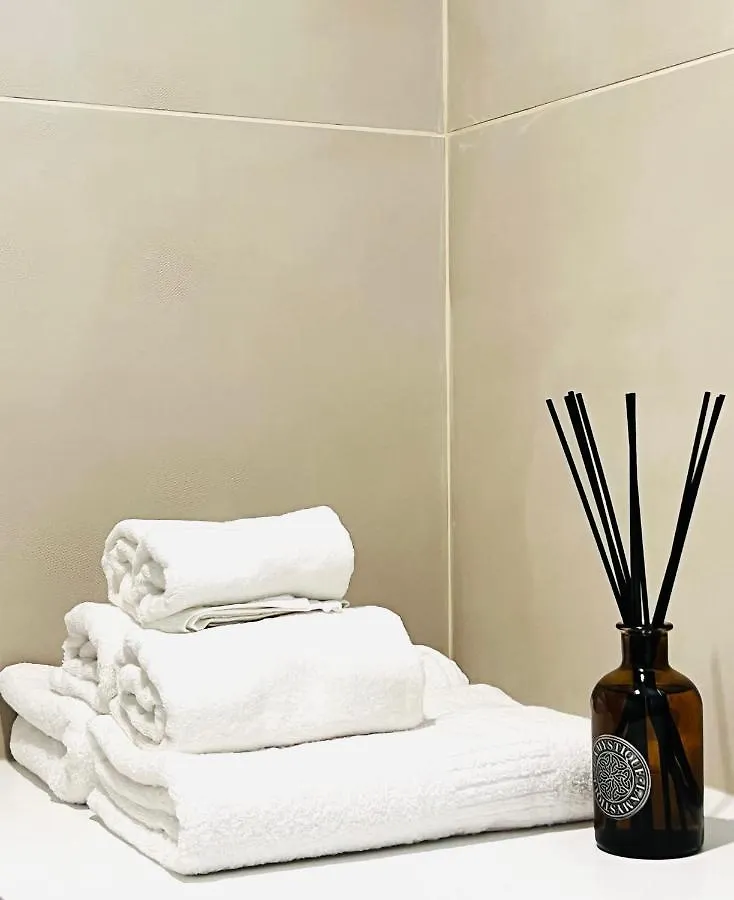 Tarra Luxury Suite Милан Апартаменты